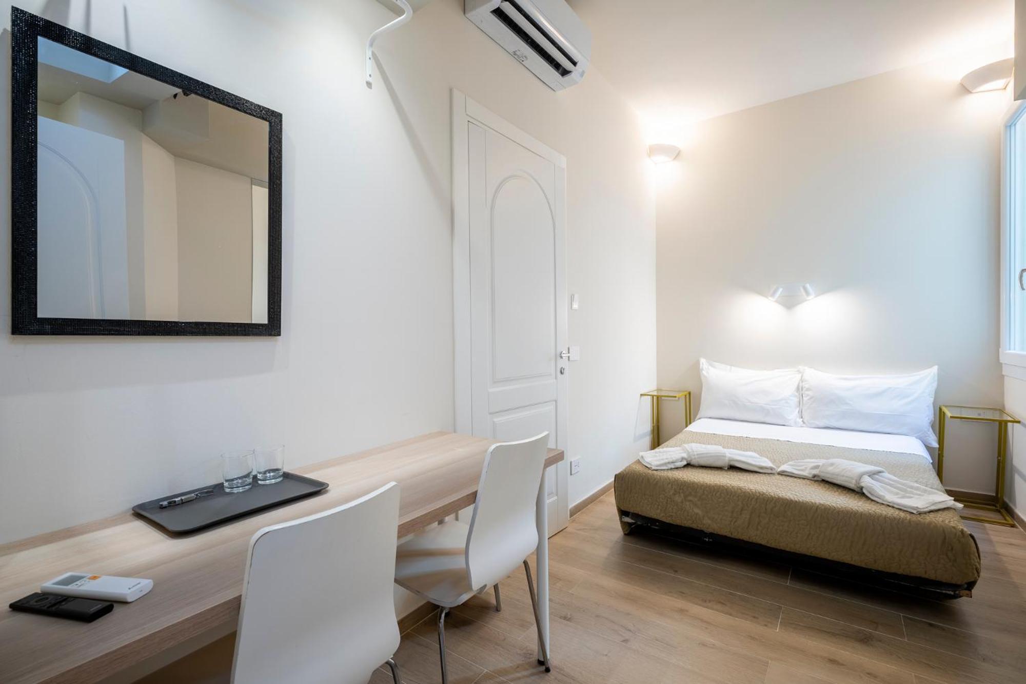 Duomo - Camere Matrimoniali Con Bagno Privato Флоренция Екстериор снимка