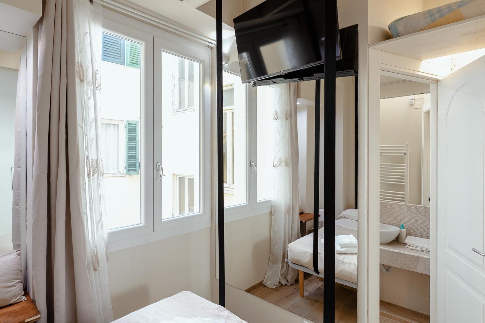 Duomo - Camere Matrimoniali Con Bagno Privato Флоренция Екстериор снимка